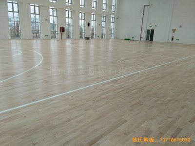 浙江溫嶺石橋頭中心小學籃球館體育地板鋪設案例